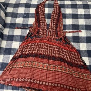 Dress up backless halter dress